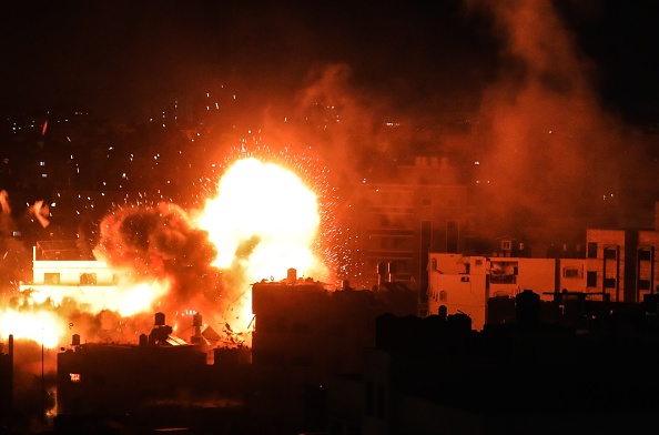 Gaza: Un israelí muerto y dos heridas por cohetes lanzados