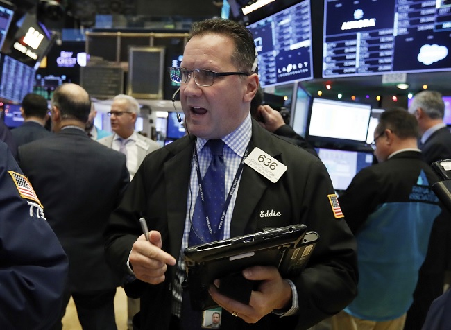 Wall Street cierra con ganancias y el Dow Jones sube 0.67%