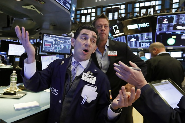 Wall Street cierra con ganancias tras elecciones en EEUU