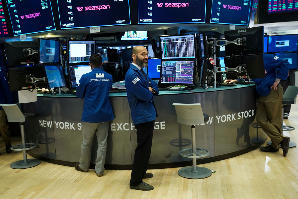 Wall Street cierra con pérdidas por sector tecnológico
