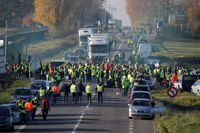  francia suman 409 heridos durante protestas por gasolinazo
