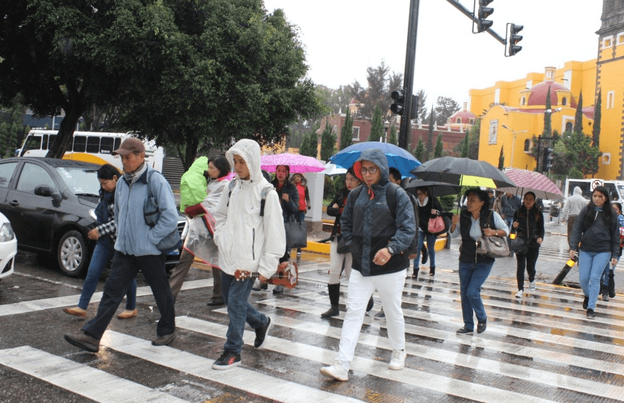 Puebla suspende clases en 19 municipios por frente frío