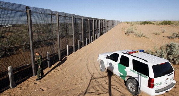 absuelven agente de patrulla fronteriza por muerte de joven mexicano