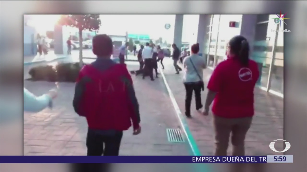 Golpean a delincuente en plaza comercial de Coacalco, Estado de México