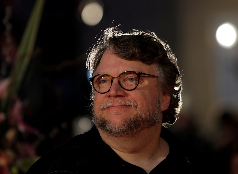 Guillermo del Toro ofrece becas para cineastas mexicanos