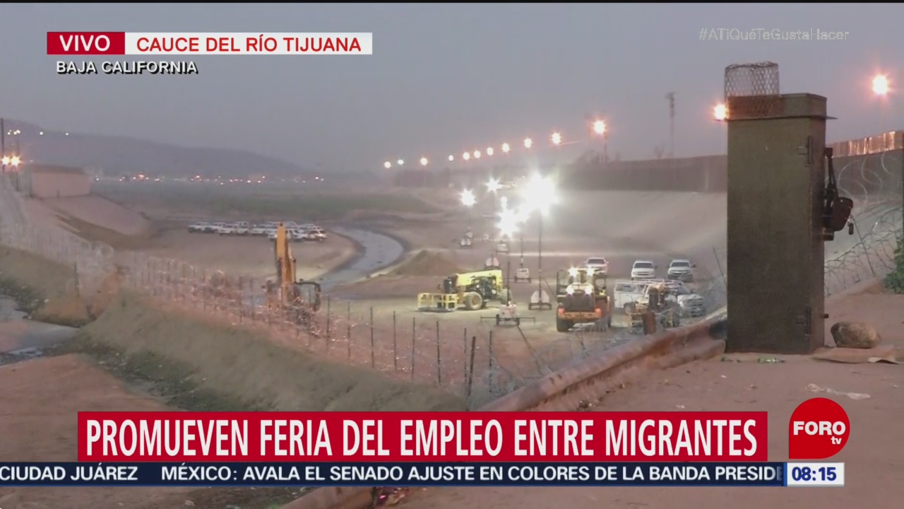 Instalan reja con alambre de púas en cauce de río en Tijuana
