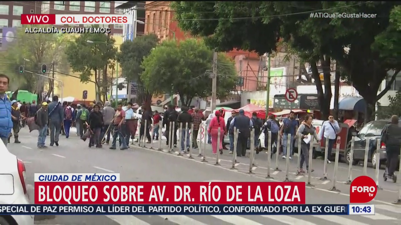Manifestantes bloquean Río de la Loza y Chapultepec, CDMX