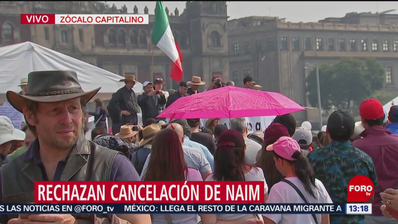 Marcha ciudadana que rechaza cancelación de aeropuerto en Texcoco