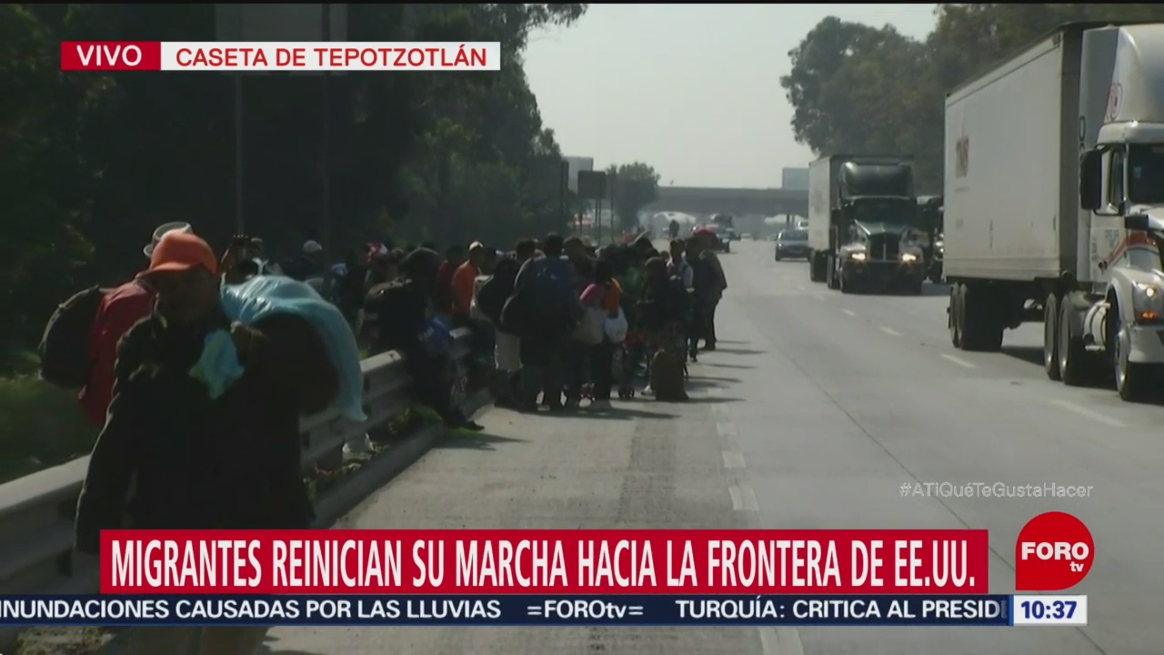 Migrantes reinician marcha de Tepotzotlán hacia Estados Unidos