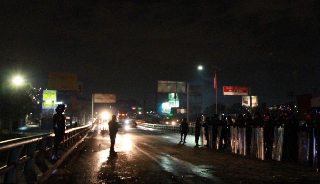 Bloqueo en la México-Pachuca: ¿Qué pasó en 20 horas de afectaciones, violencia y caos?