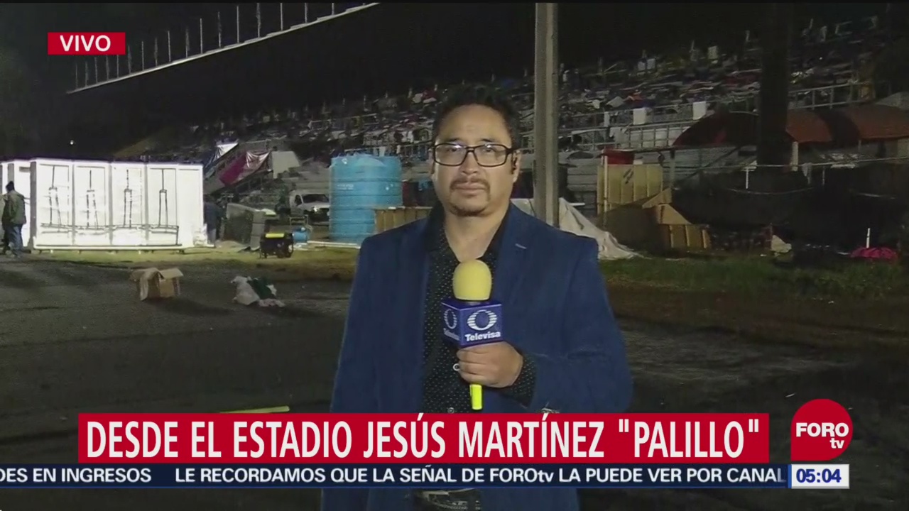 Migrantes centroamericanos continúan en el estadio Jesús Martínez ‘Palillo’