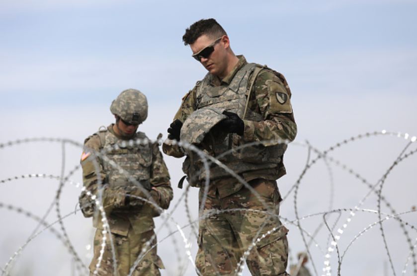 El Pentágono desplegará 7 mil soldados en frontera sur de EU