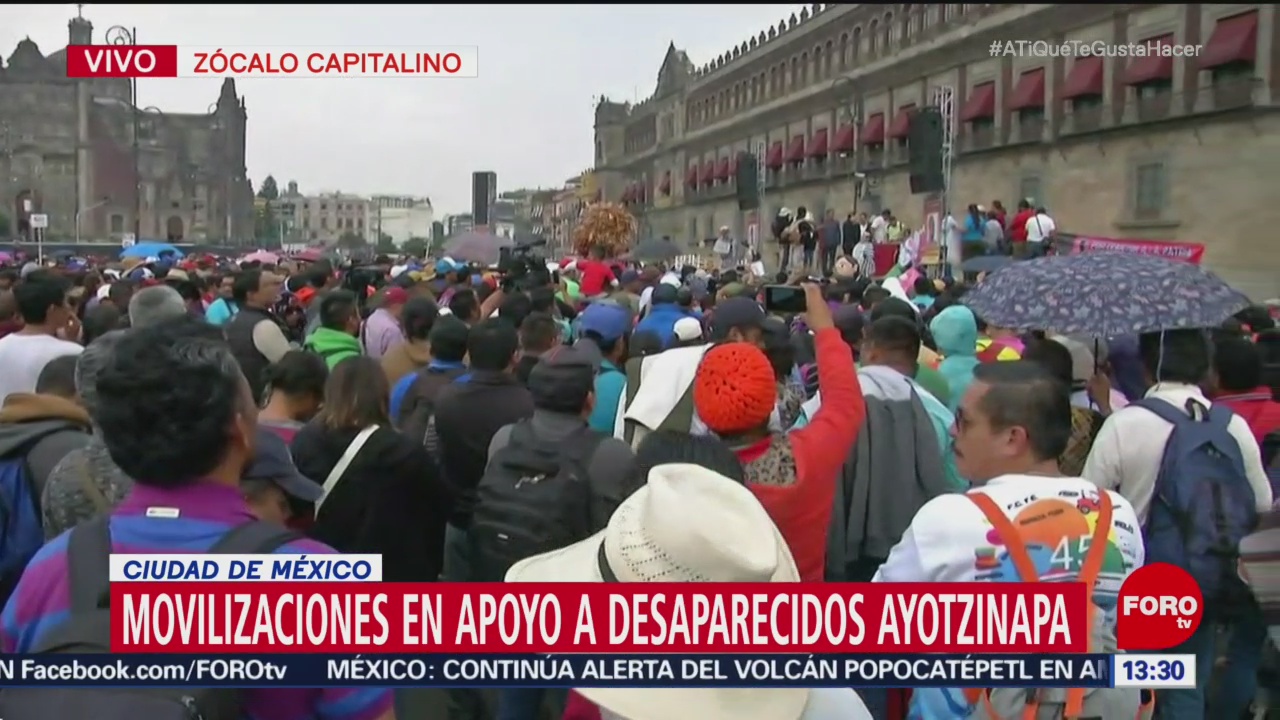 Movilizaciones en Zócalo de la CDMX, en apoyo a desaparecidos de Ayotzinapa