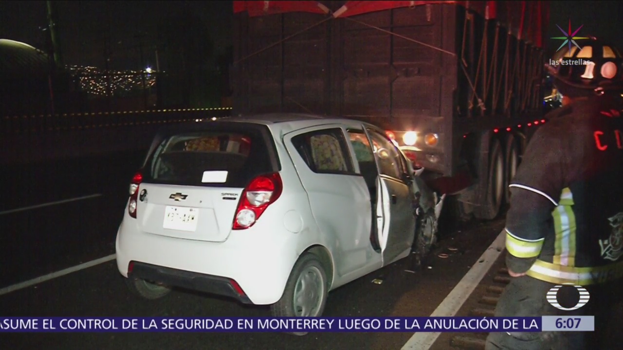 Muere hombre tras chocar su automóvil en la México-Puebla