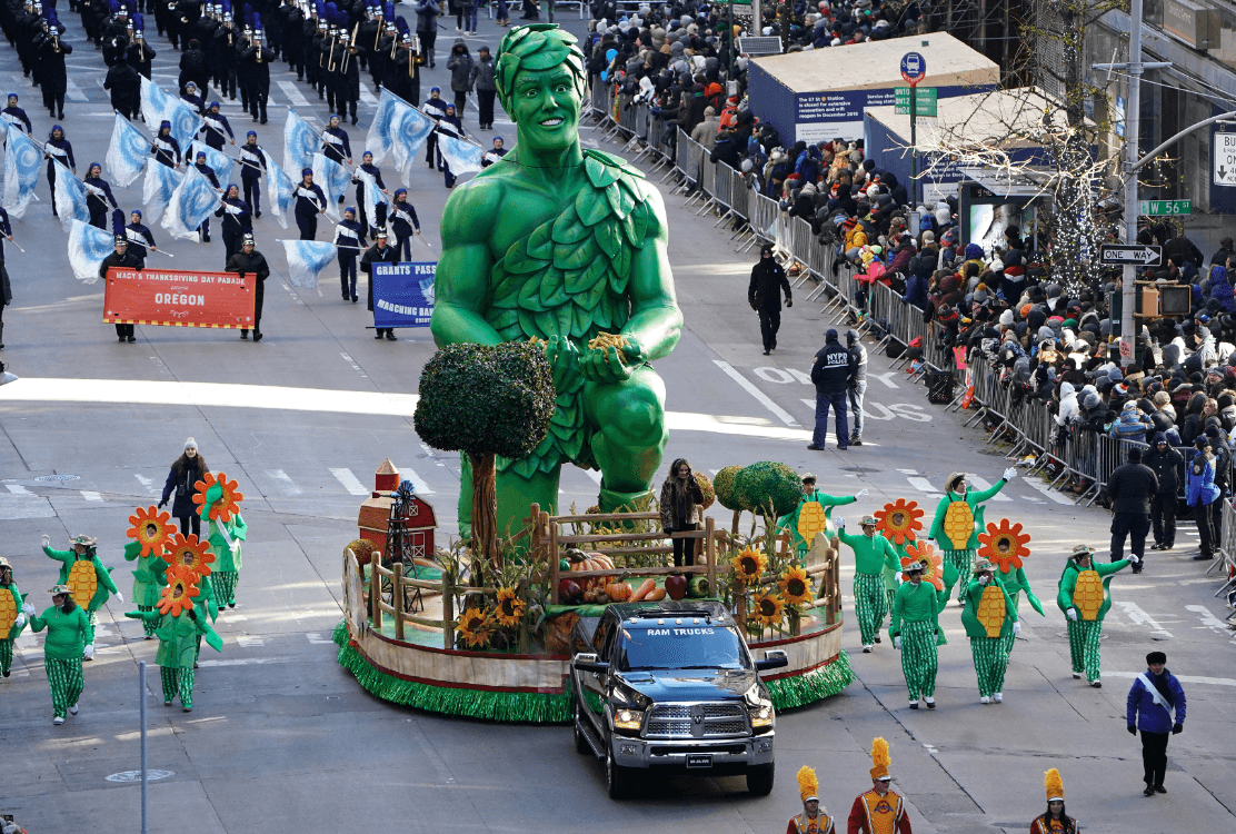 Nueva York celebra tradicional desfile de Acción de Gracias. (Reuters) 