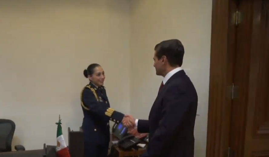 Peña Nieto se despide, dice: Seguiré orgullosamente siempre al servicio de México