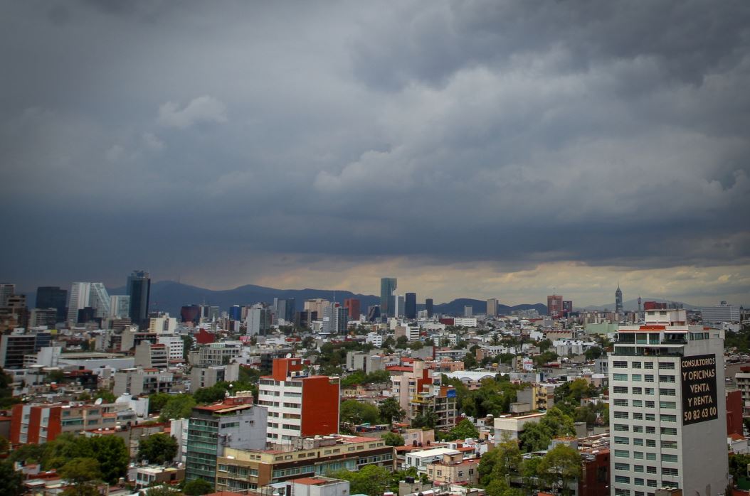 Pronostican cielo nublado y lluvias en el Valle de México