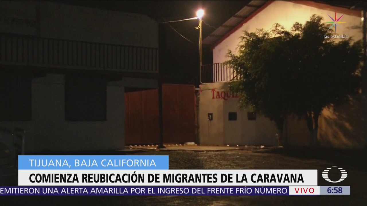 Reubican a migrantes en Tijuana ante saturación del deportivo 'Benito Juárez'