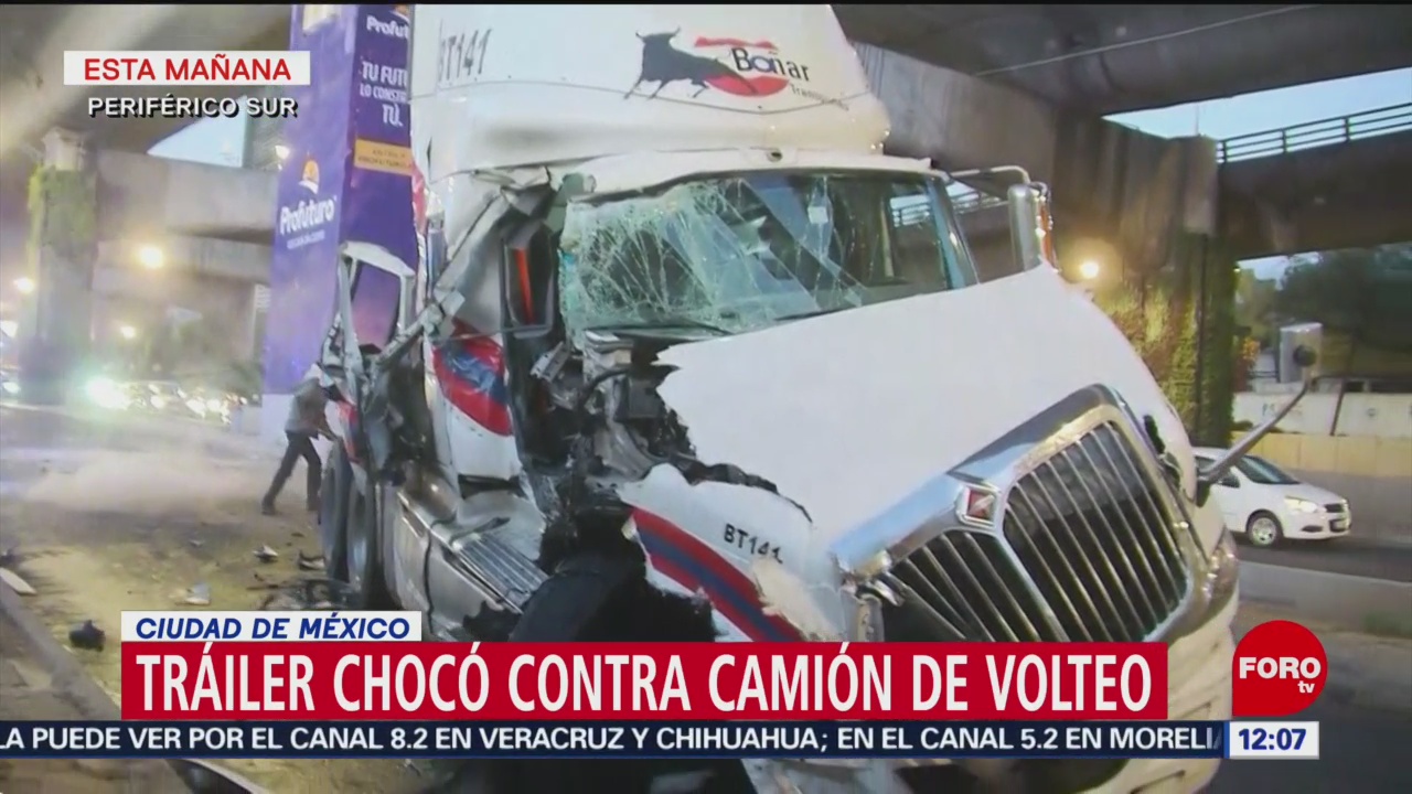 Tráiler choca contra camión de volteo en Periférico Sur, CDMX
