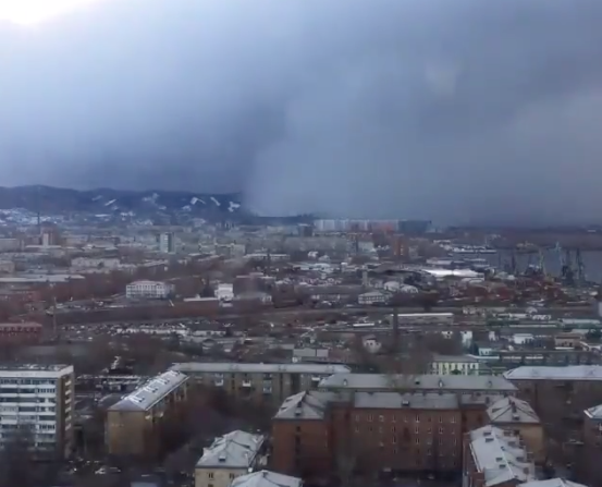 tsunami-nieve-cubre-ciudad-siberia-rusia-siberio