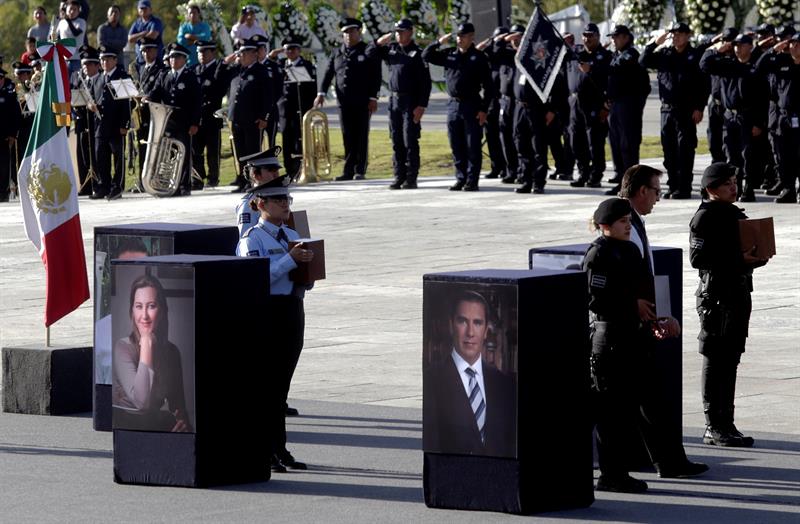 Puebla, de luto en Navidad; exigen investigación exhaustiva del desplome del helicóptero de Martha Erika Alonso