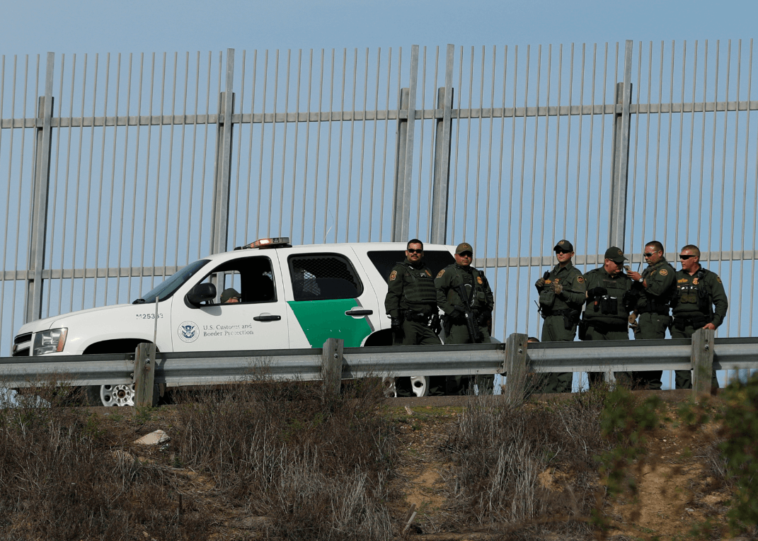 Pentágono reduce presencia de militares en frontera México
