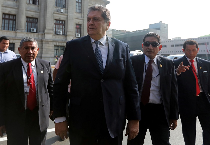 Uruguay rechaza asilo al expresidente peruano Alan García