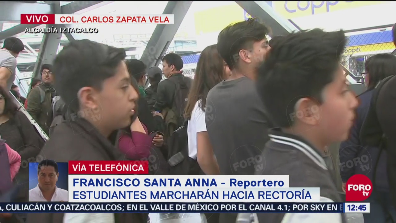 Avanza manifestación de estudiantes de la Prepa 2 de la UNAM