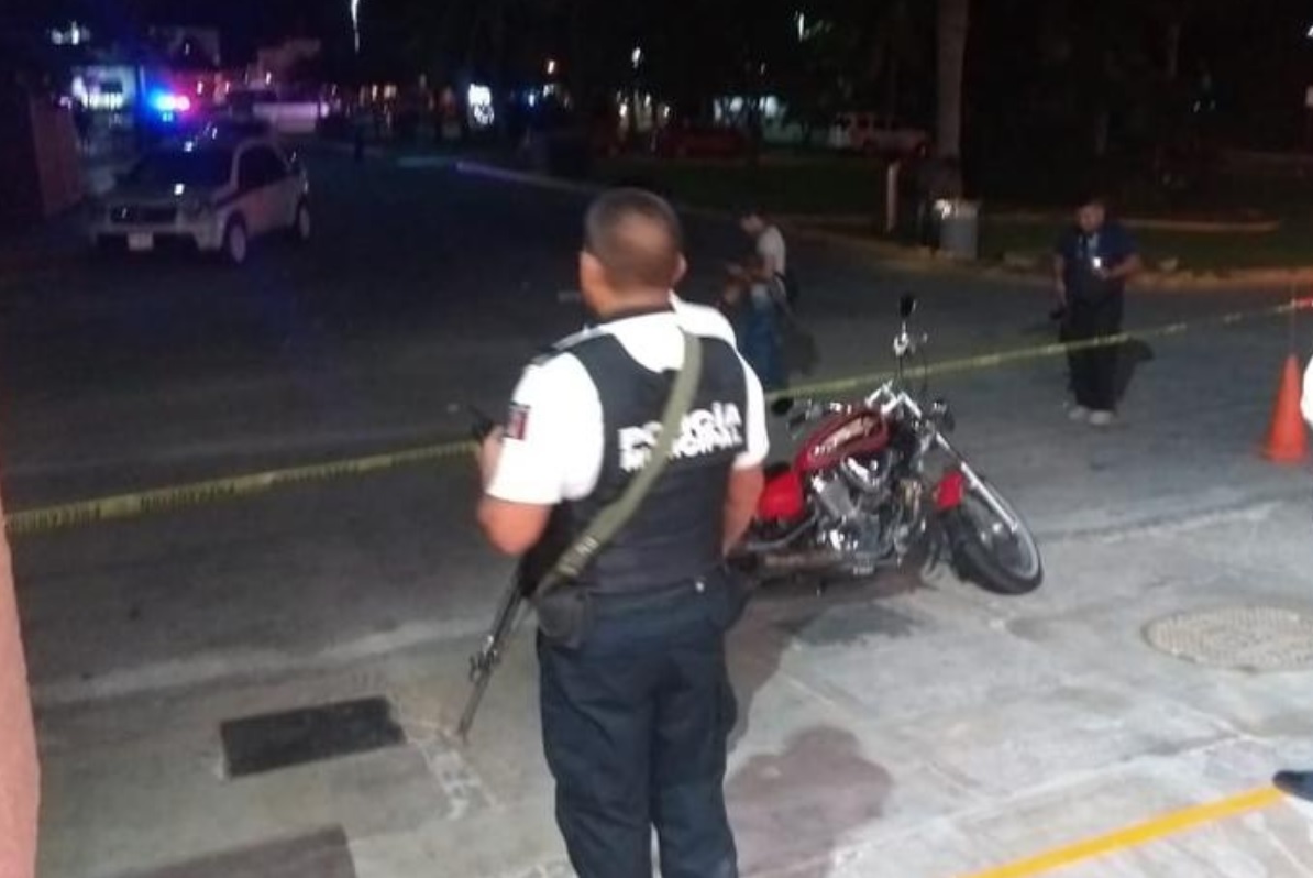 Balacera en zona hotelera de Cancún deja un muerto y tres heridos