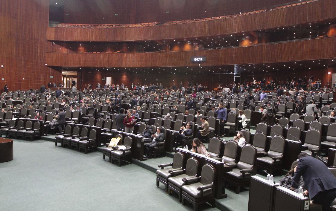 Diputados posponen unas horas discusión del Presupuesto de Egresos