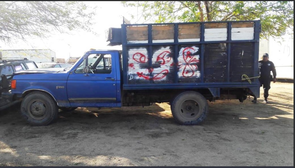Aseguran camioneta con hidrocarburo robado en Oaxaca