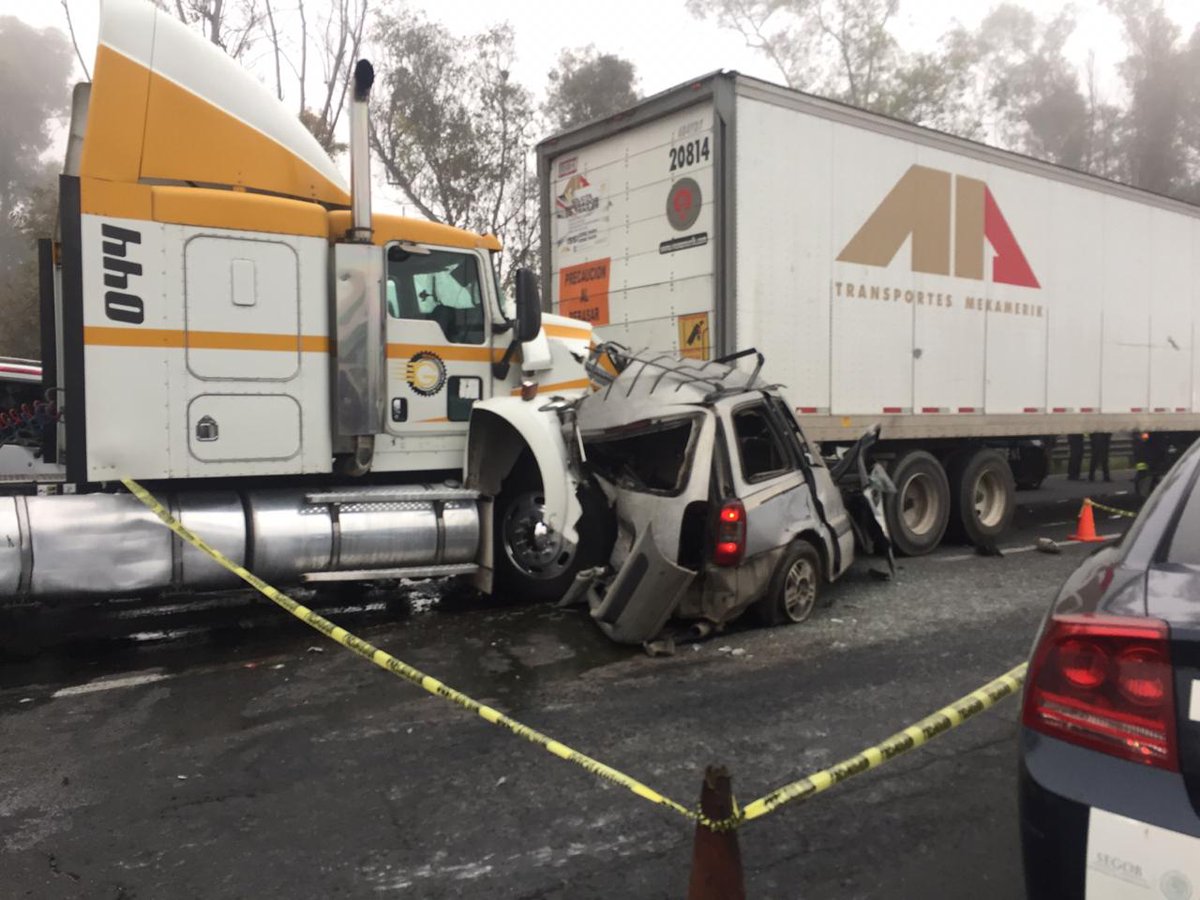 Accidente múltiple en la México-Querétaro, Tepotzotlán, deja un muerto