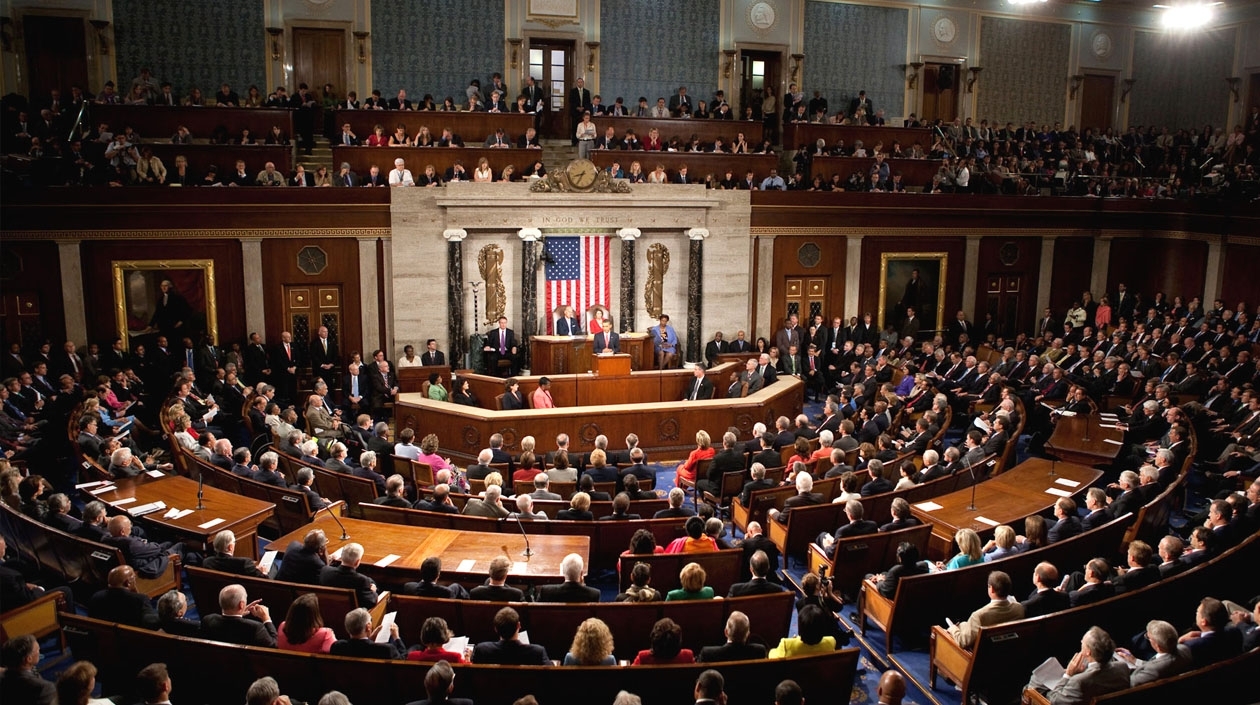Congreso de Estados Unidos se reúne para intentar reabrir el Gobierno
