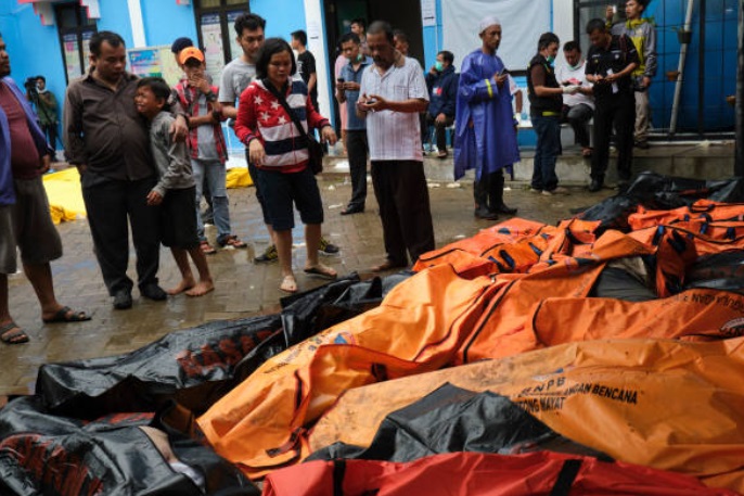Comunidad internacional ofrece condolencias a Indonesia por tsunami