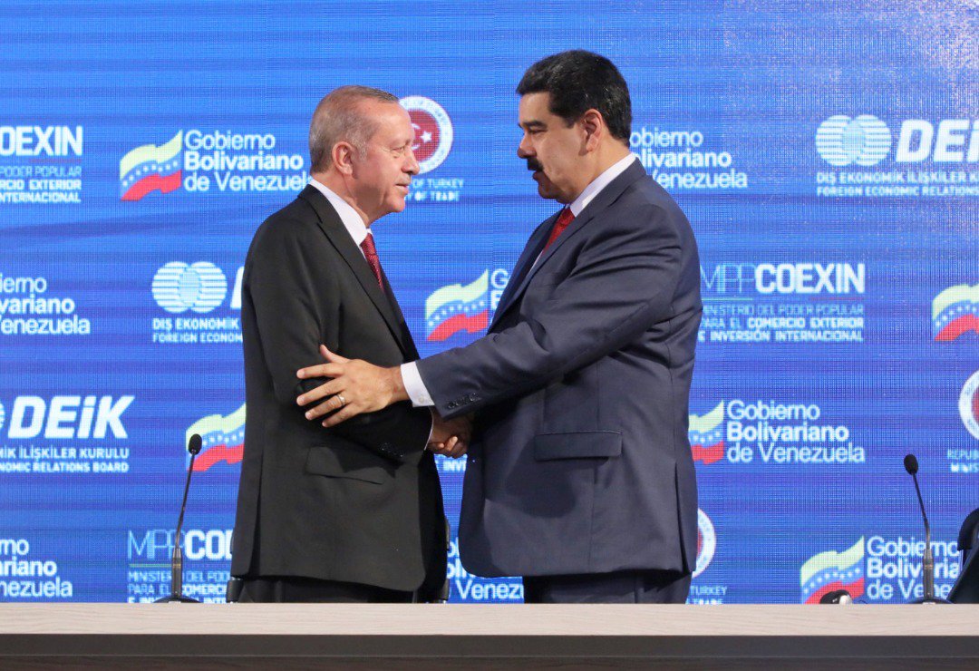 Turquía promete apoyo a Maduro ante sanciones y crisis