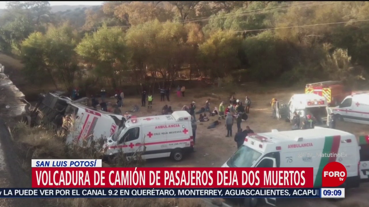 Volcadura de camión deja al menos dos muertos en San Luis Potosí