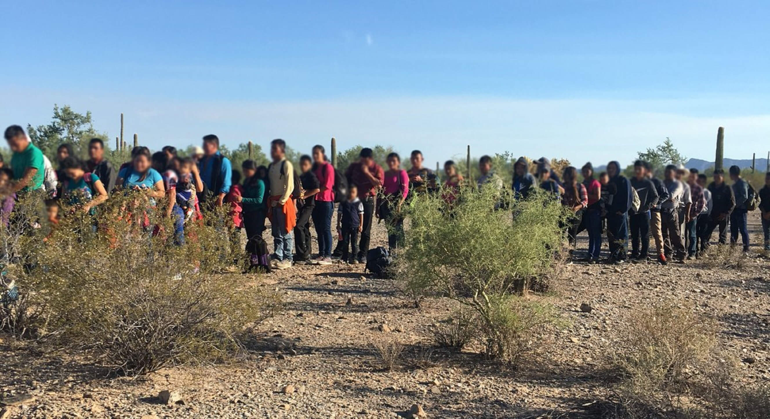 Caravana Migrante; aseguran 124 centroamericanos en Arizona