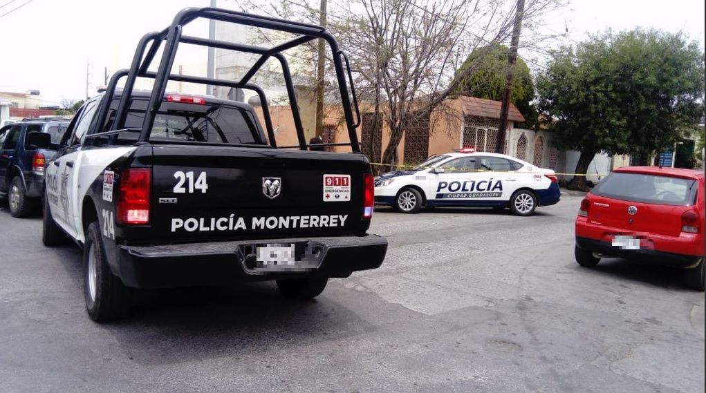 Persecución y balacera deja dos detenidos en Monterrey