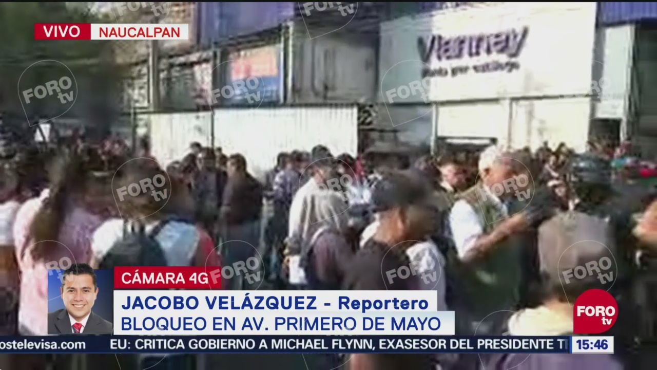 Policías municipales de Naucalpan intentan abrir la vialidad