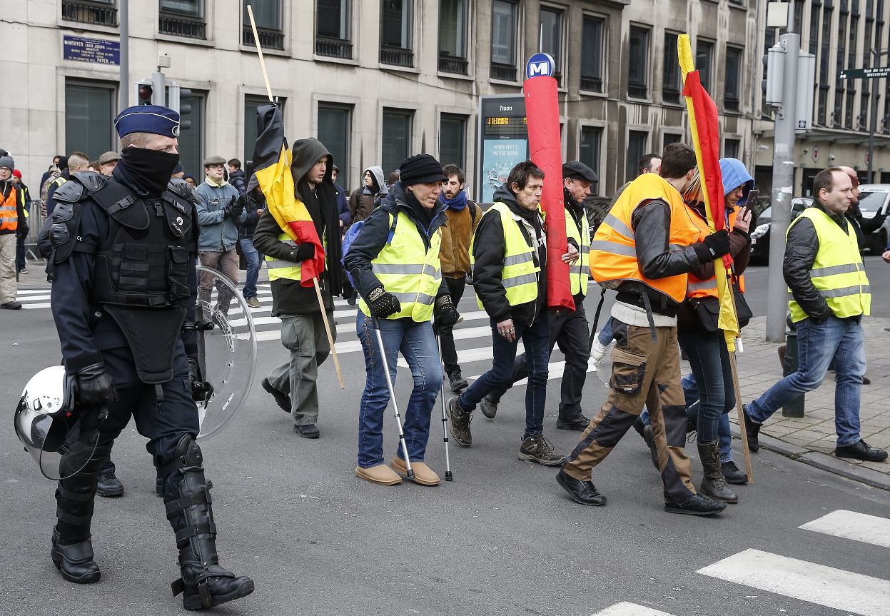 Detenidas 60 personas en manifestación de 'chalecos amarillos' en Bruselas