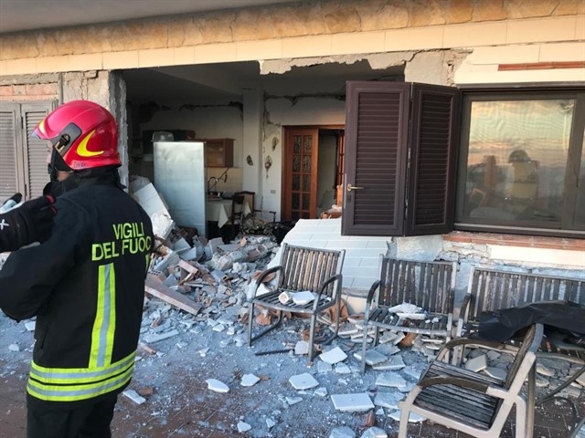 Italia: Terremoto de 4.8 grados sacude Sicilia; deja 10 heridos y derrumbes
