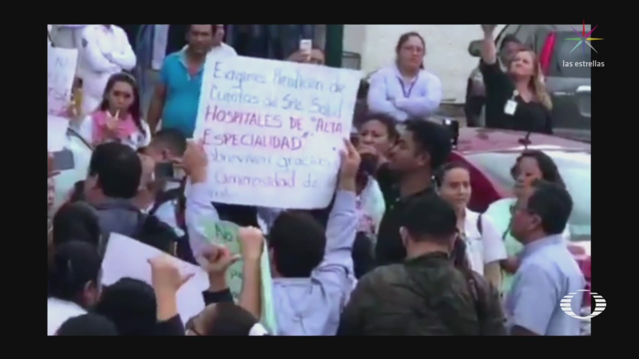 Trabajadores Hospital Retienen Esposa Gobernador Tabasco