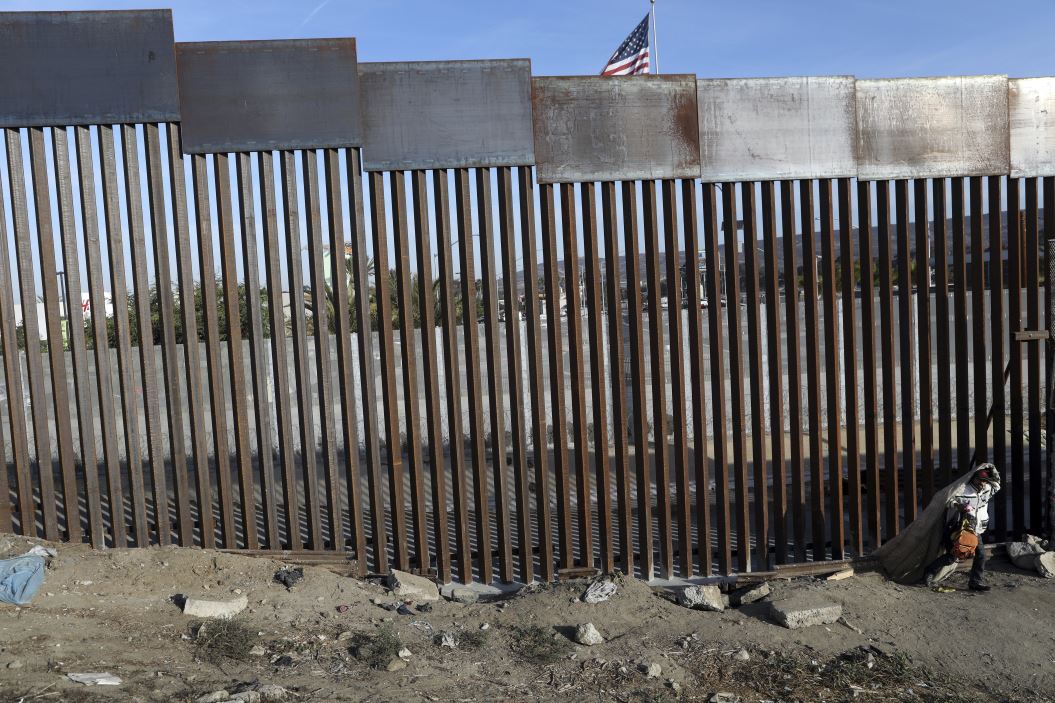 Trump no ha construido ni un kilómetro de nuevo muro fronterizo, revela informe