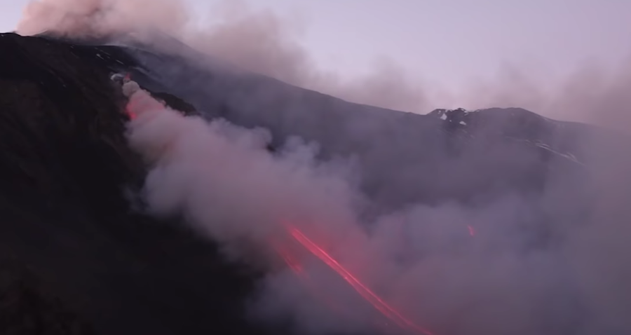 Video: Así entró en erupción el volcán Etna