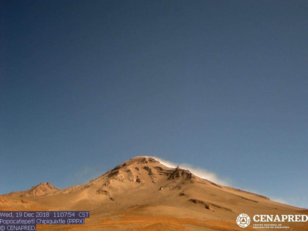 Volcán Popocatépetl registra 98 exhalaciones