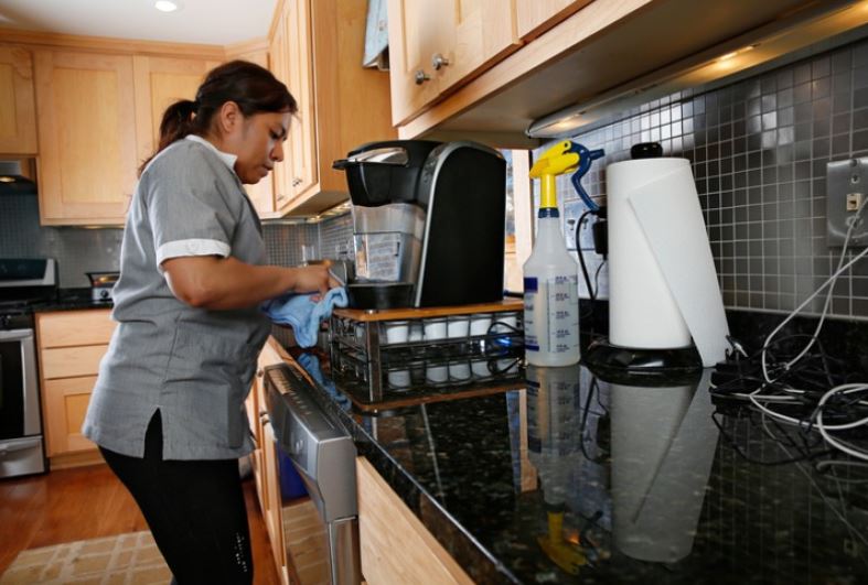 Foto: Trabajadoras domésticas podrían recibir utilidades y seguro 28 enero 2019