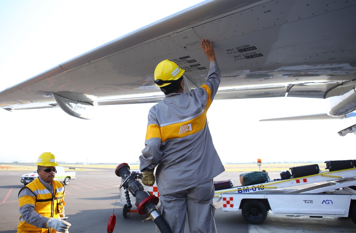Pemex y ASA trabajan en abasto de combustible de aviación