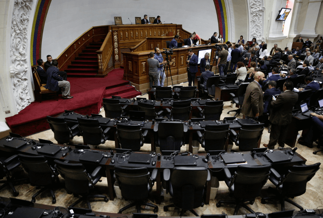 Supremo venezolano no reconoce a la Asamblea Nacional
