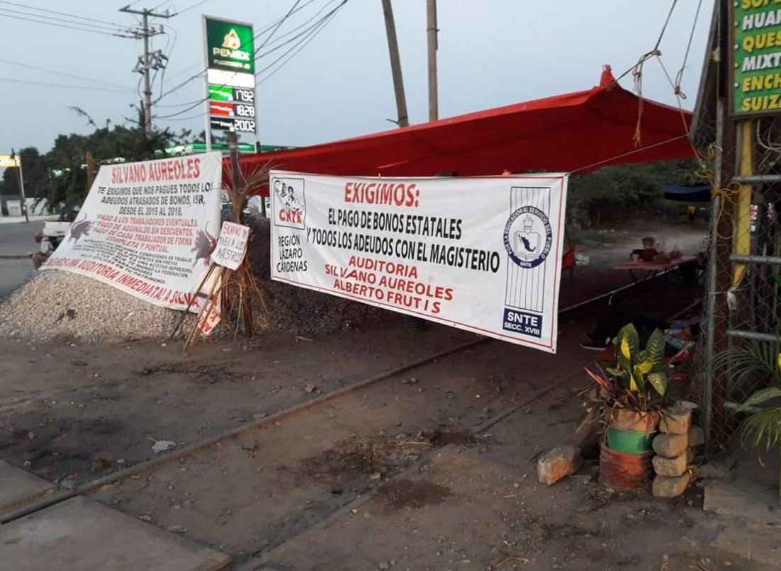 Foto: Los bloqueos de CNTE se encuentran en Lázaro Cárdenas, Maravatío, Pátzcuaro, Caltzontzin, Nueva Italia, Yurécuaro y La Piedad el 27 de enero de 2019