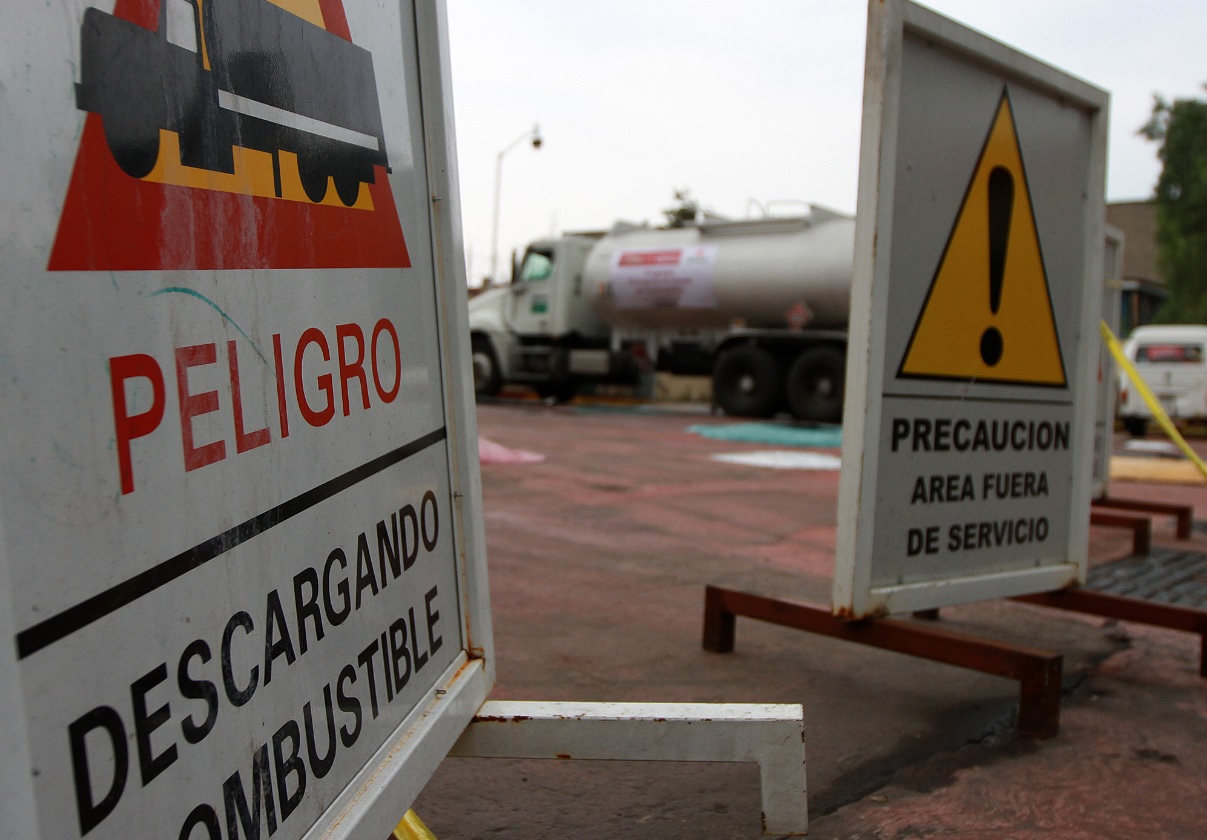 Falta de combustible afecta a empresas en León, Guanajuato